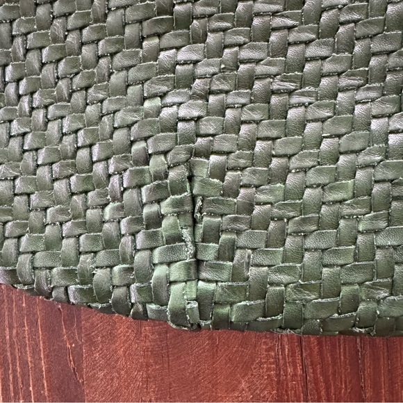 Clare V Moyen Messenger - Evergreen Woven Zig-zag Cross Body Shoulder Bag - Picture 7 of 9